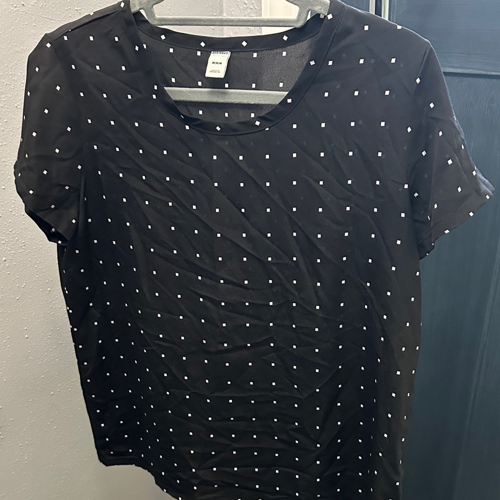 Old Navy Black and White Patterned Short Sleeve Tee